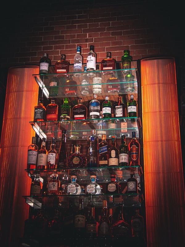 brokers-bar-drink-05